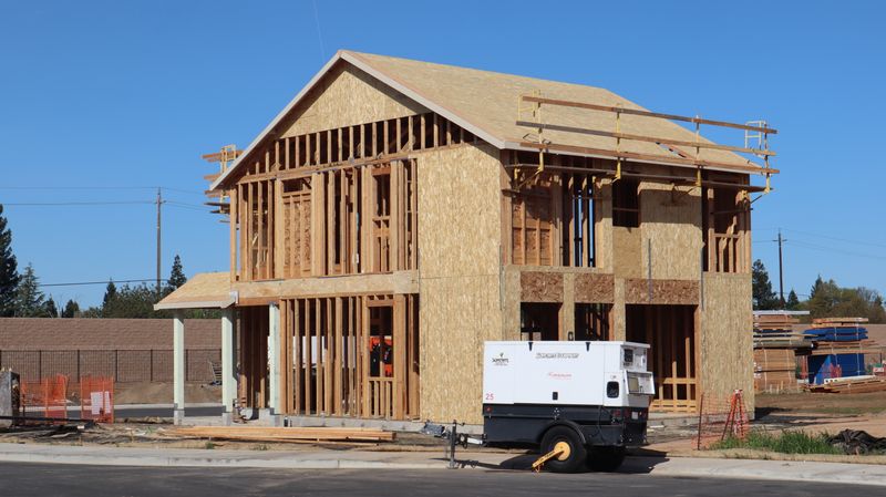 New-build framing, Loveland